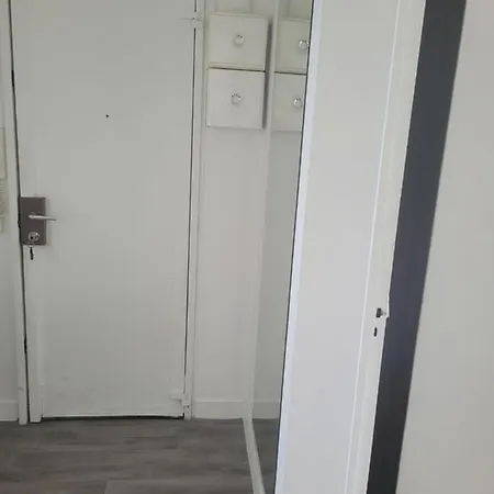 Διαμέρισμα Maxime Rue Boileau *